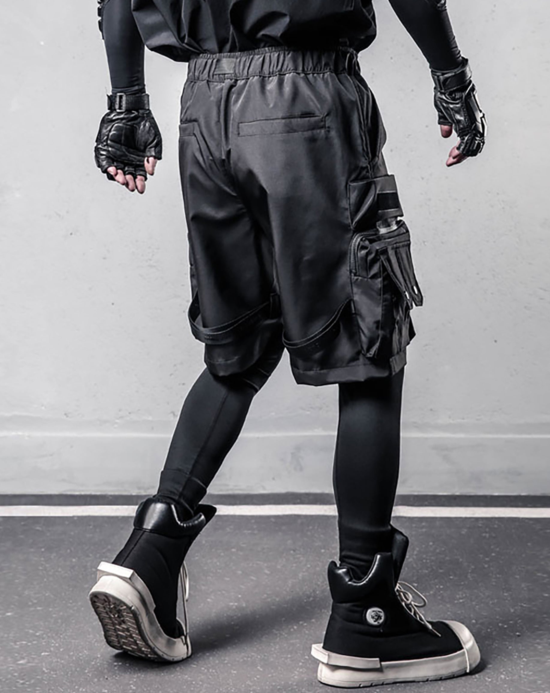 Reaper unit worldwide IBS509 Paratrooper Cargo Shorts