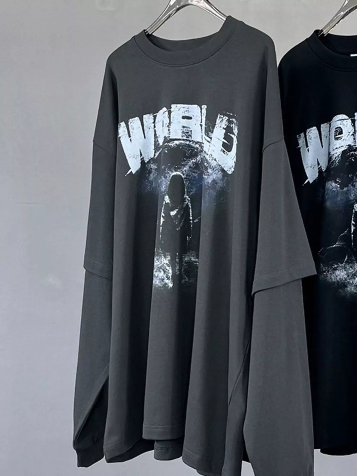 Men's World Graphic Long Sleeve T-Shirt