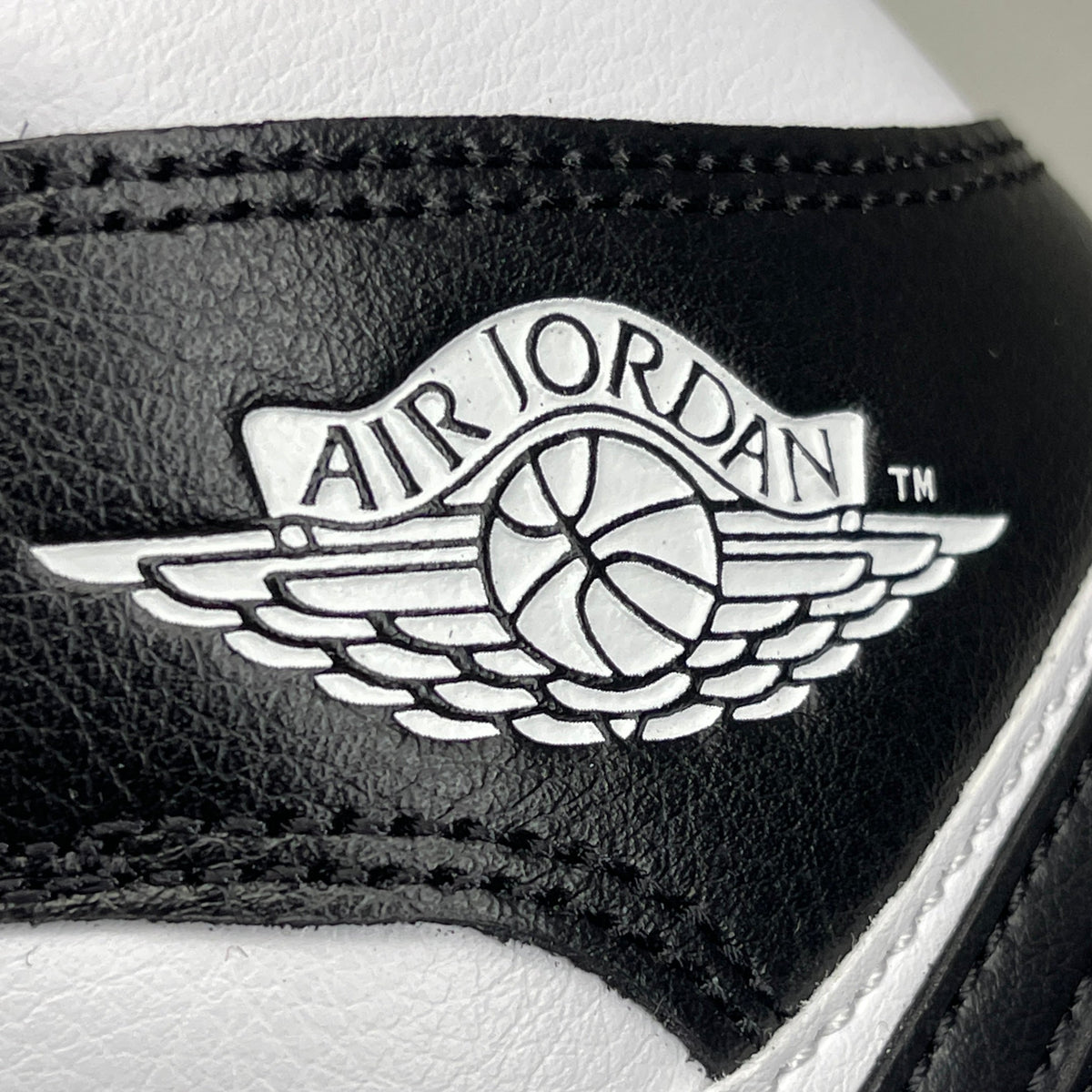 NIKE AIR JORDAN 1 Mid Panda Shoe Women's Sz 8 Black / White DV0991-101 (New)