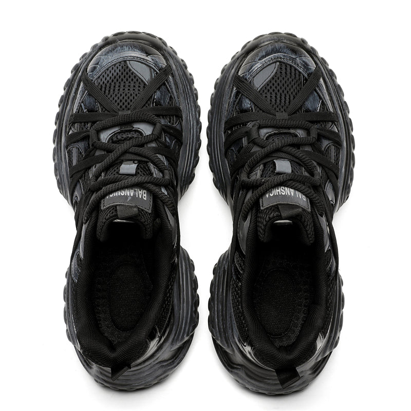 Reaper unit worldwide S8888 Black Tire Sneakers