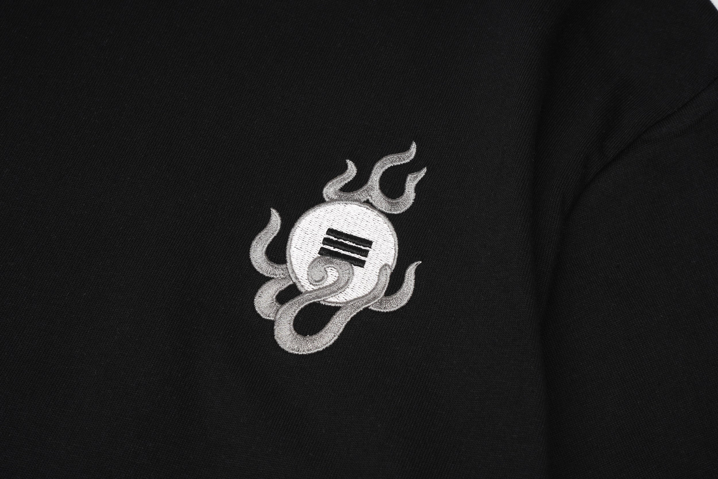 Reaper unit worldwide ET525 Kirin Embroidered Tee