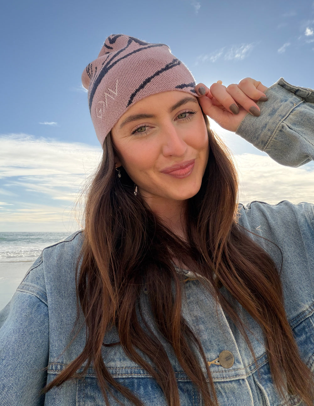Reaper unit worldwide Highs and Lows Lightweight Beanie