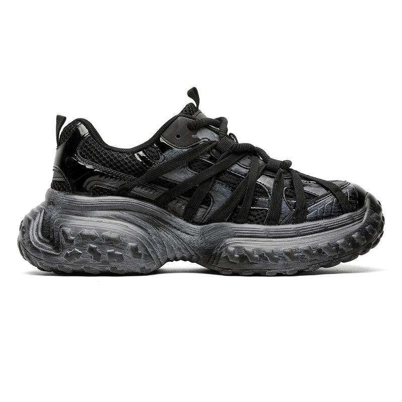 Reaper unit worldwide S8888 Black Tire Sneakers