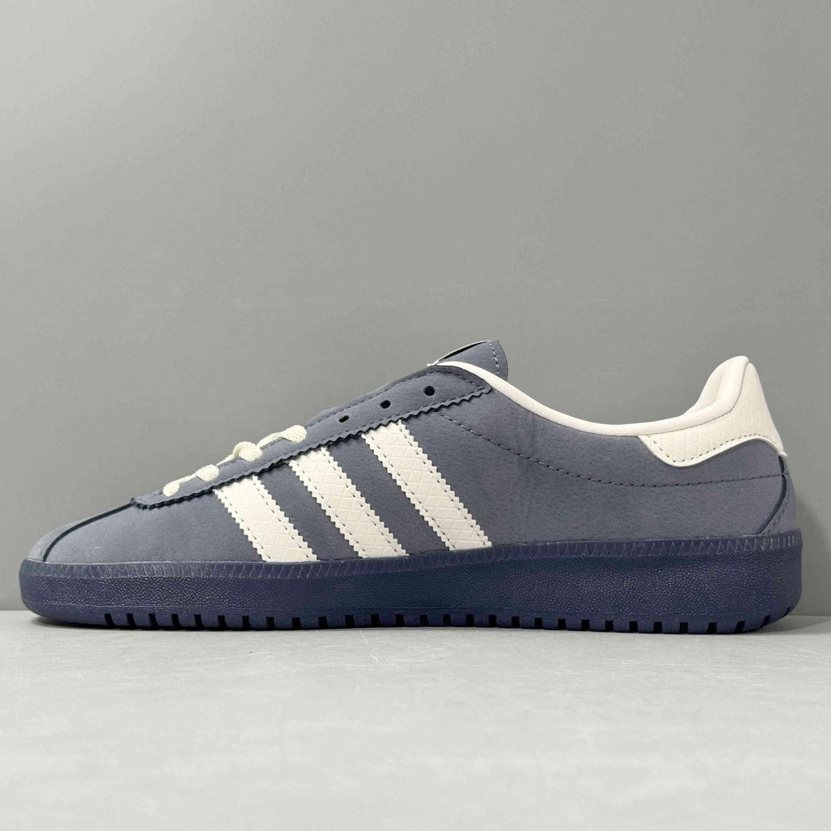 Adidas Originals Bermuda 'Preloved Ink'
