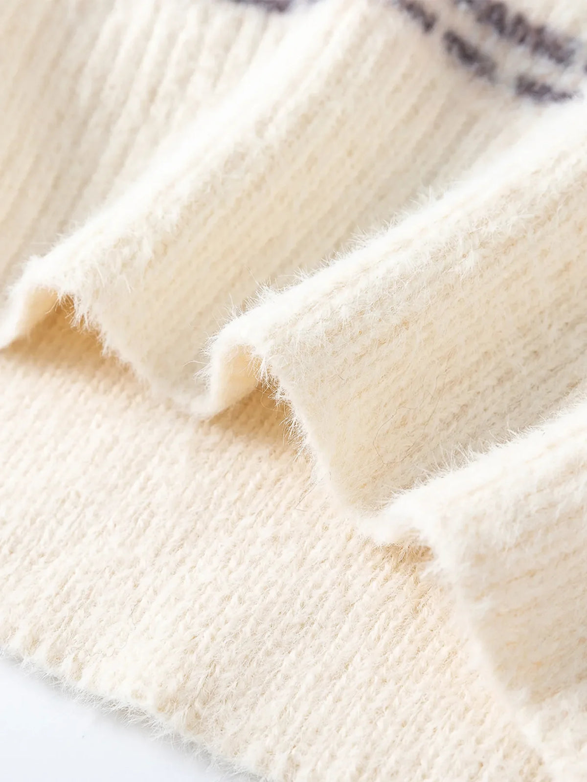 Men's Letter Crew Neck Long Sleeve Knit Sweater