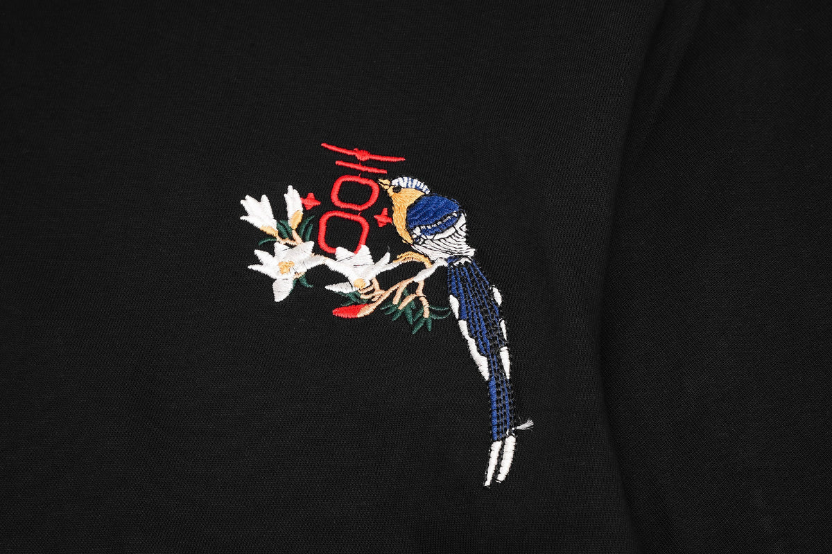 Reaper unit worldwide ET513 Flower and Birds Embroidered Tee