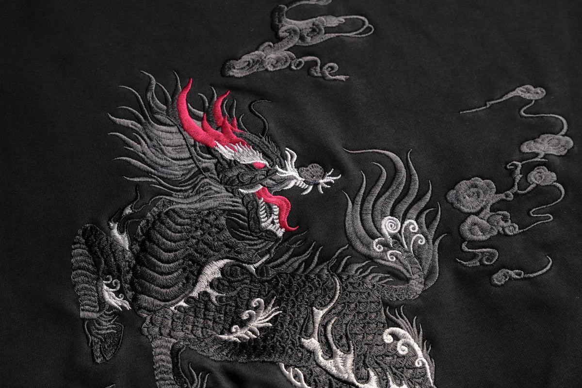Reaper unit worldwide SW9102 Embroidered Kirin Sweater