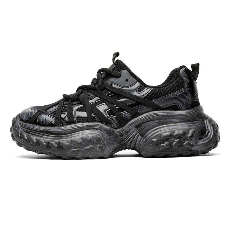 Reaper unit worldwide S8888 Black Tire Sneakers