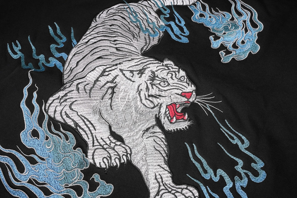 Reaper unit worldwide KH9817 Flaming White Tiger Hoodie