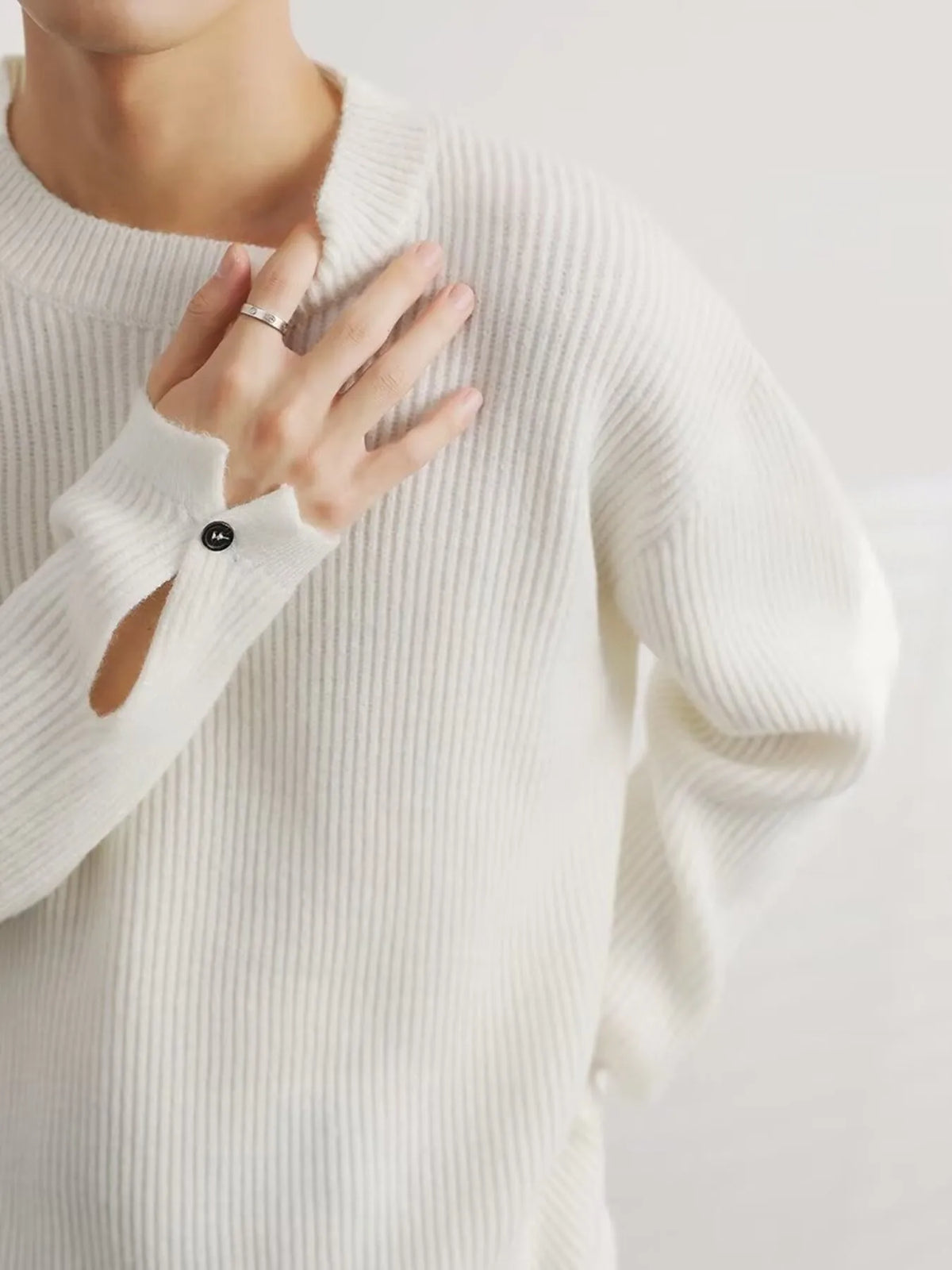 Men's Oversized Ribbed Long Sleeve Sweater